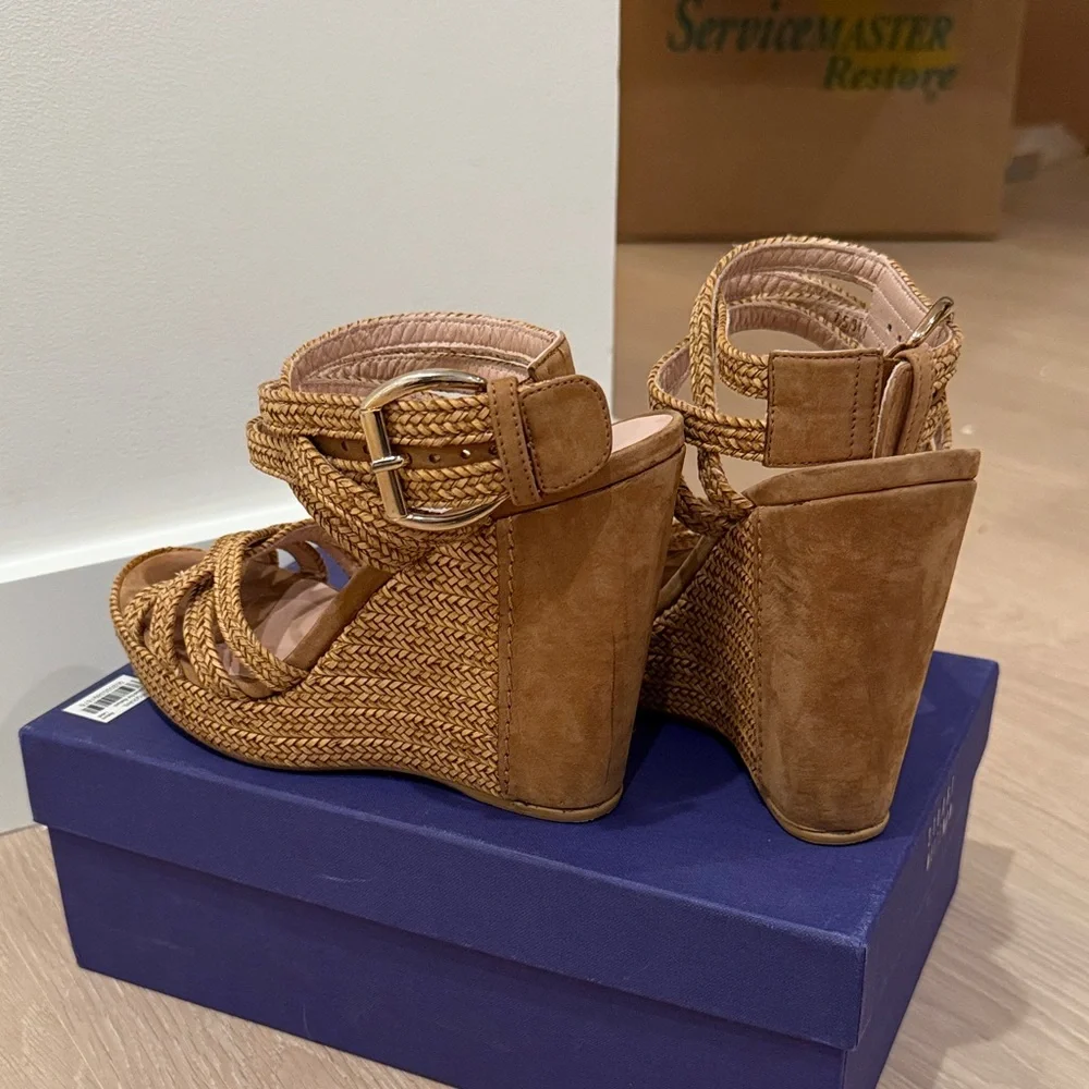 Stuart Weitzman Women's Tan Wedge Sandals - Picture 2 of 3